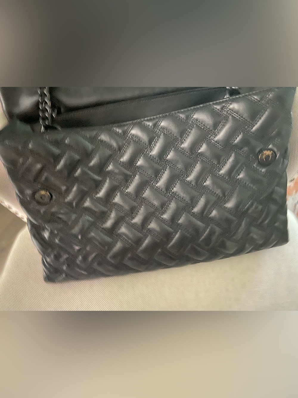 Kurt Geiger London XXL Kensington Drench Leather Shoulder Bag Black. - Picture 8 of 9